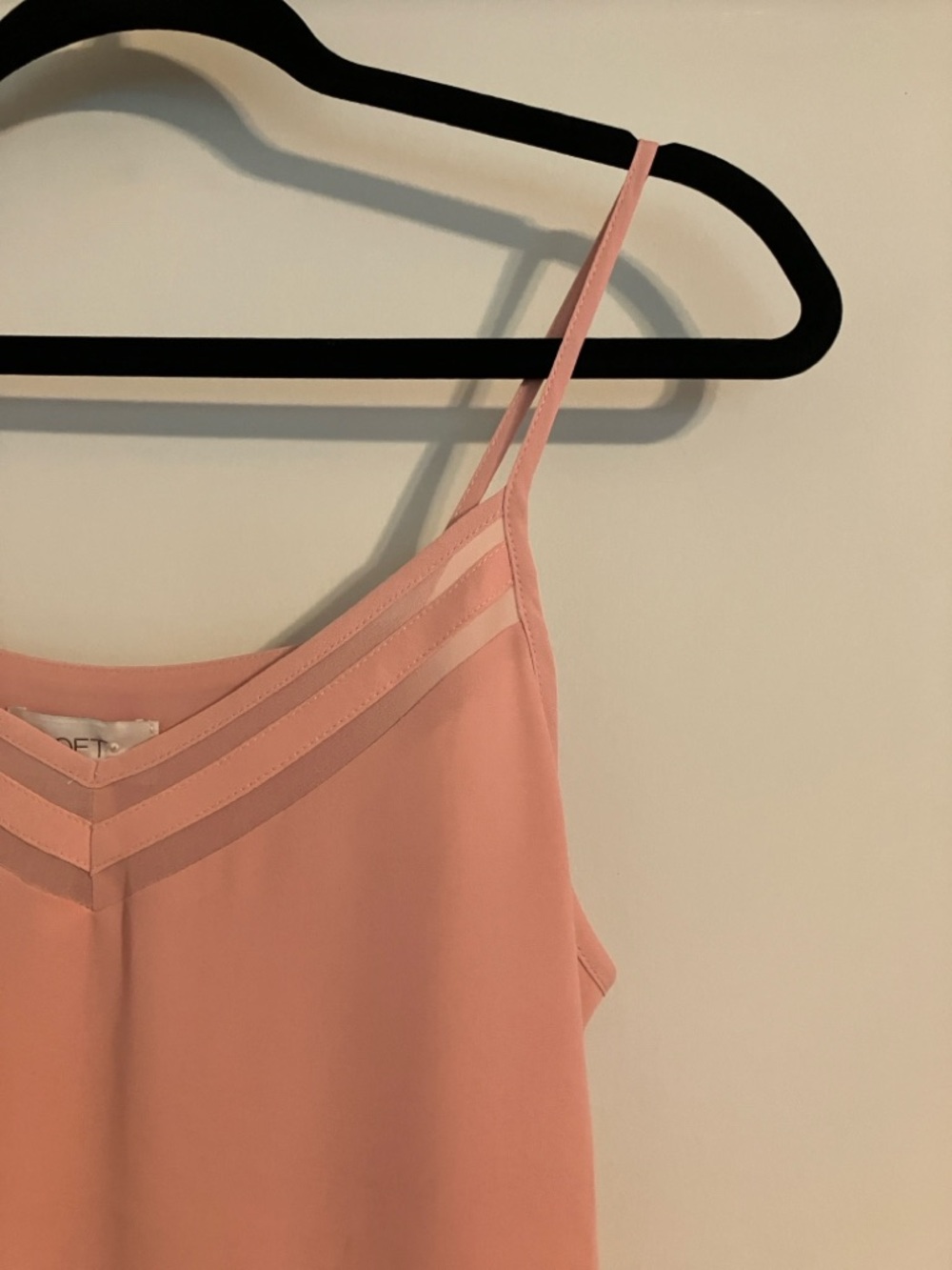 NWT LOFT Blush Pink V-Neck feminine Romantic Cami Spring Summer - Picture 2 of 4